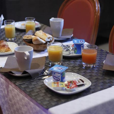 Adonis Marseille Vieux Port – Hôtel du Palais Marselha Exterior foto